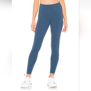Alo Yoga High Waist 7/8 Airbrush Legging